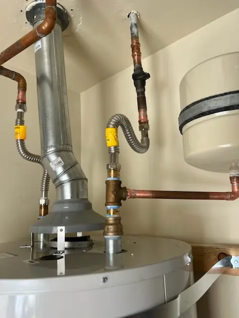Water heater installation and plumbing repair in New Munich